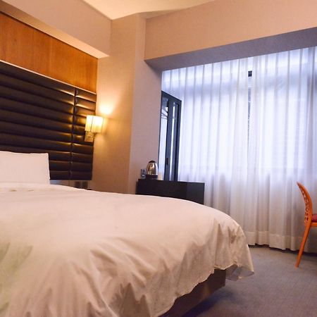 新麗旅店 Newful Hotel Tajpej Zewnętrze zdjęcie