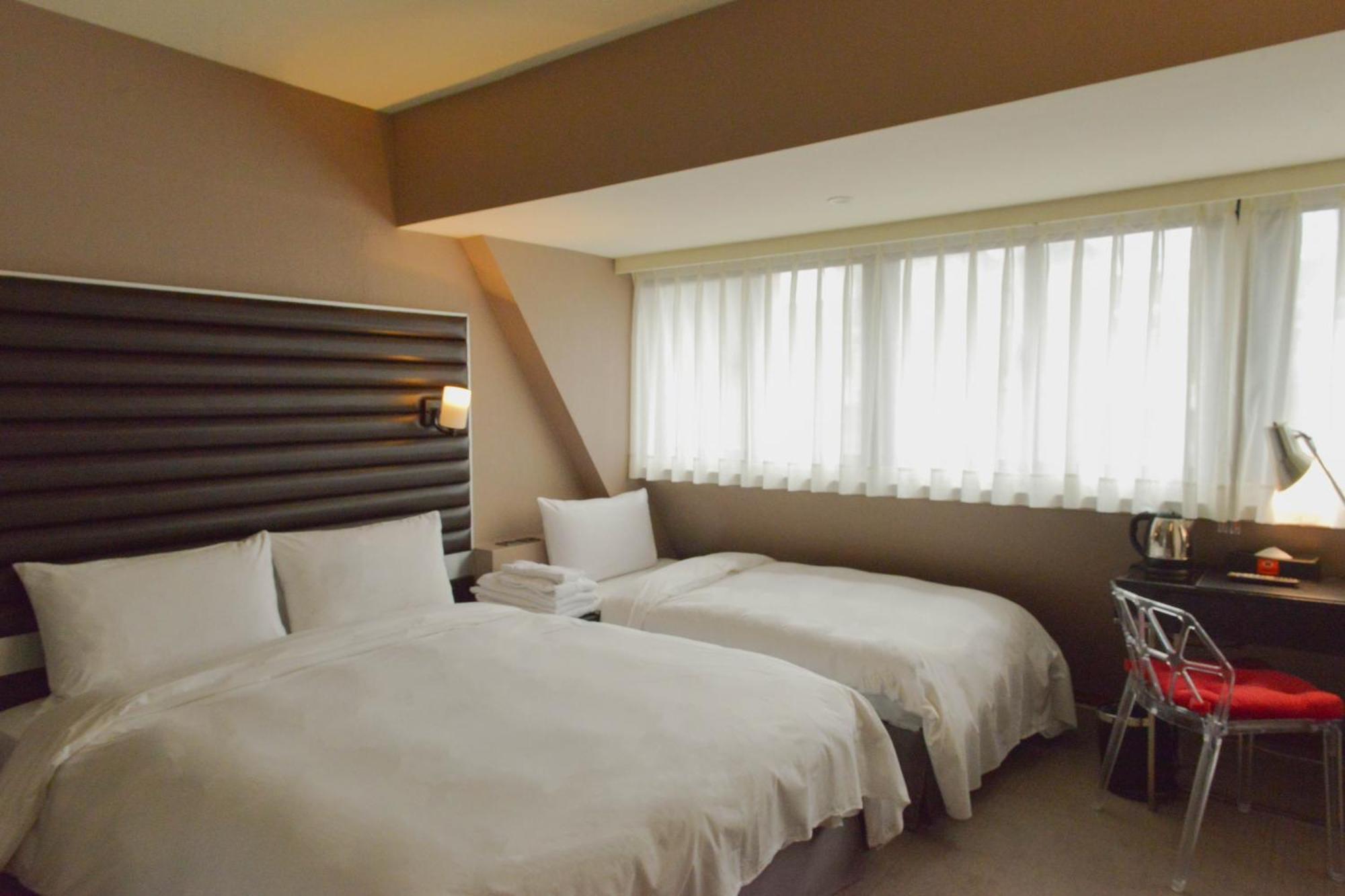 新麗旅店 Newful Hotel Tajpej Zewnętrze zdjęcie