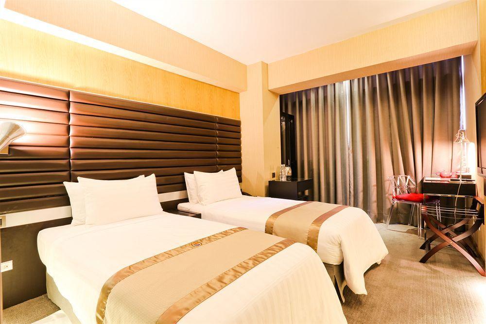 新麗旅店 Newful Hotel Tajpej Zewnętrze zdjęcie