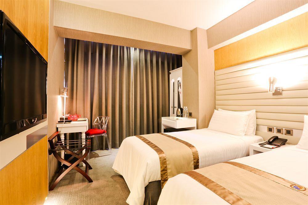 新麗旅店 Newful Hotel Tajpej Zewnętrze zdjęcie