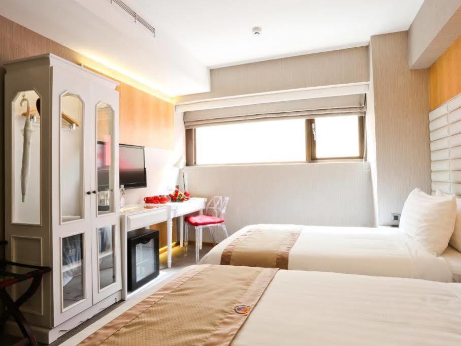 新麗旅店 Newful Hotel Tajpej Zewnętrze zdjęcie