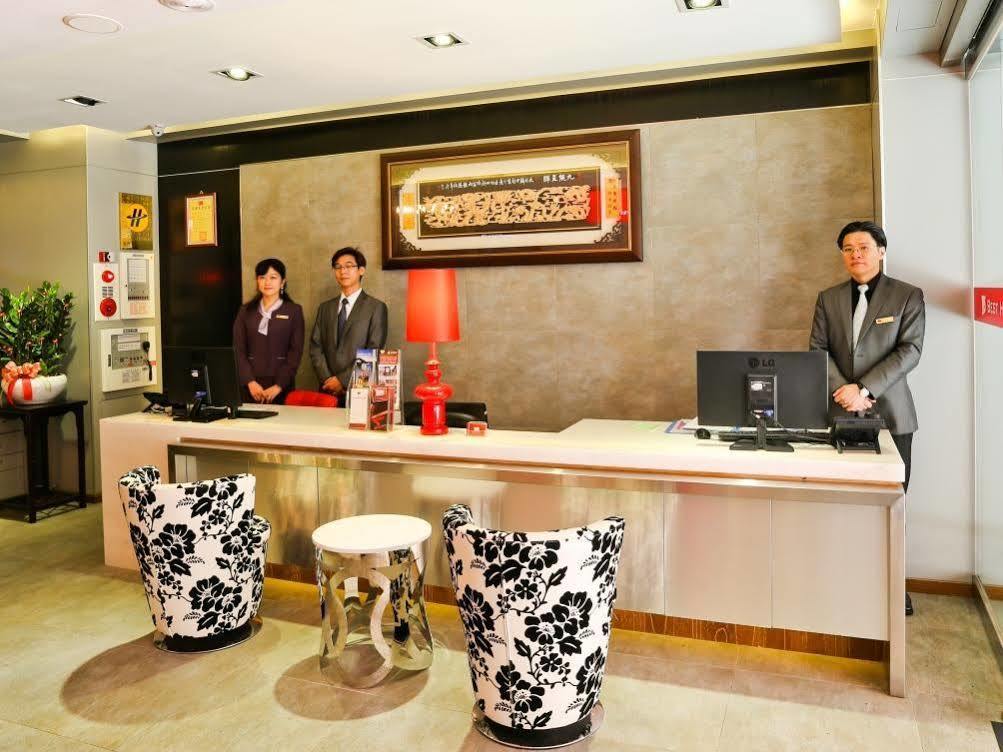 新麗旅店 Newful Hotel Tajpej Zewnętrze zdjęcie